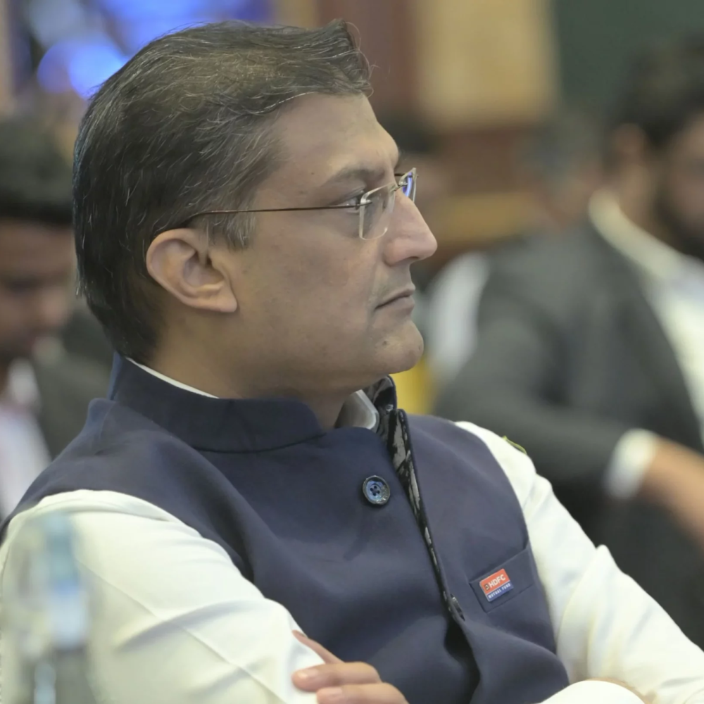 Umesh Revankar, Executive Vice Chairman of Shriram Finance Limited, presenting his keynote address.
