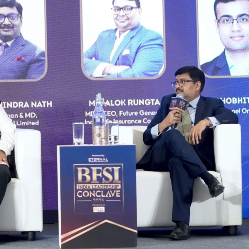 Panelist Shachindra Nath, Vice Chairman & MD of UGRO Capital Limited, exchanging views during the panel discussion.