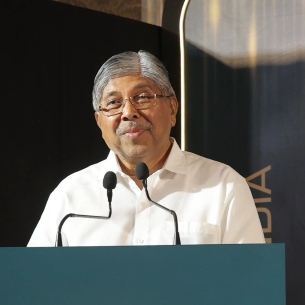 Mr. Chandrakant Patil, Hon'ble Cabinet Minister for Higher & Technical Education and Parliamentary Affairs, Government of Maharashtra, addressing the ceremony as the Chief Guest.