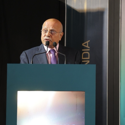 Mr. Shailesh Haribhakti, Chairman of the Organising Committee, delivering the welcome address.